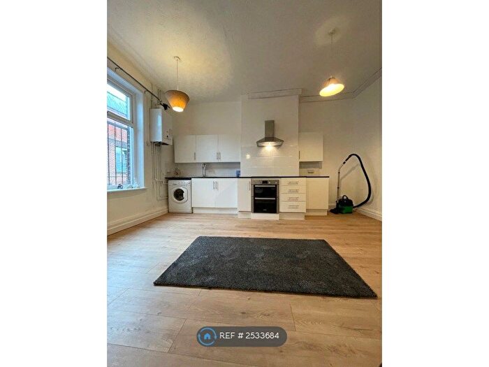 1 Bedroom Flat To Rent In Steeley Lane, Chorley, PR6