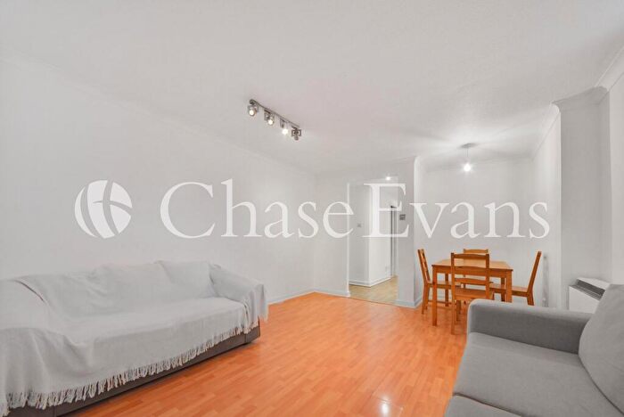 1 Bedroom Flat To Rent In St. Leonards Road, Poplar, London, E14