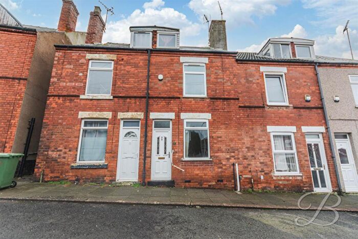 4 Bedroom Terraced House For Sale In Mount Milner, Mansfield, NG18