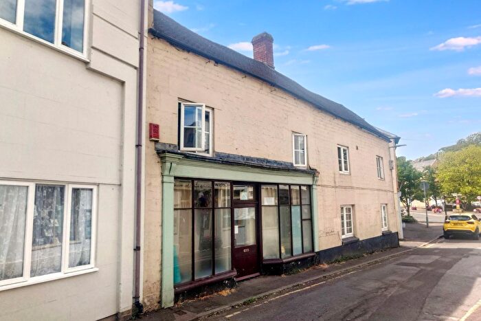 End Of Terrace House For Sale In Market Street, Nailsworth, Stroud, GL6