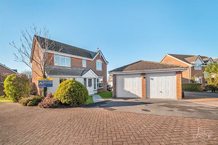 4 Bedroom Detached House For Sale In Coed Y Crwys, Three Crosses, Swansea, SA4