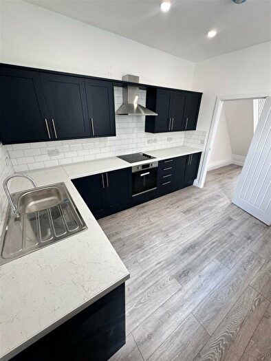 3 Bedroom House To Rent In King Street, Abertridwr, Caerphilly, CF83