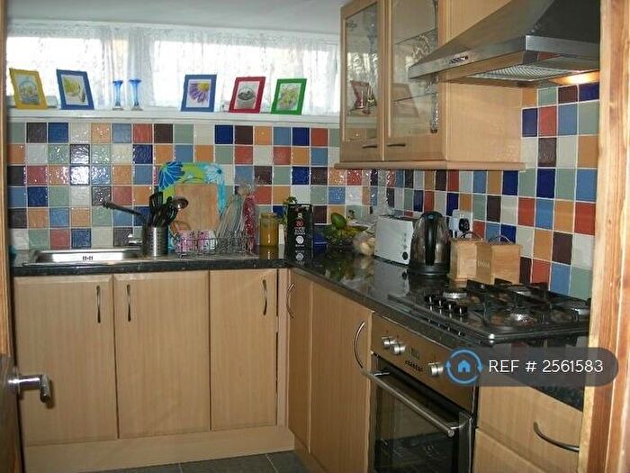 Studio To Rent In St.Silas Place, London, NW5