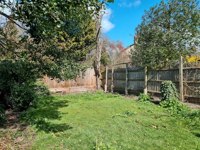 1 Bedroom Property To Rent In Room, Chesterton Road, Cambridge, CB4