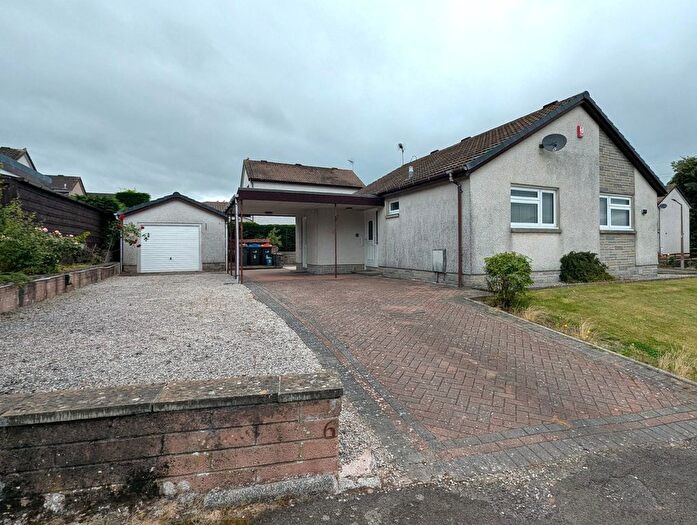 2 Bedroom Detached Bungalow For Sale In Urquhart Crescent, Dumfries, DG1
