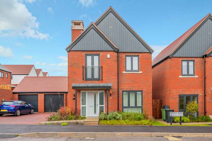 4 Bedroom Detached House To Rent In Hessian Road, Winchester, SO22