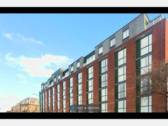 1 Bedroom Flat To Rent In Churchill Way, Macclesfield, SK11