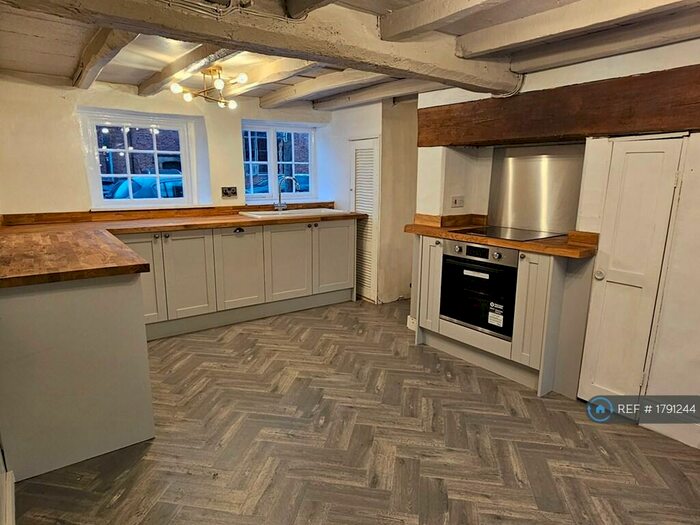 4 Bedroom Terraced House To Rent In Southam Street, Kineton, Warwick, CV35