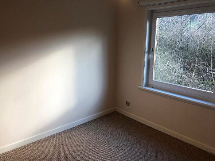 1 Bedroom Flat To Rent In Bonaly Rise, Colinton, Edinburgh, EH13