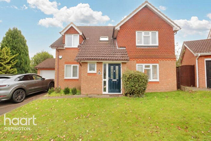 4 Bedroom Detached House For Sale In Spring Shaw Road, Orpington, BR5