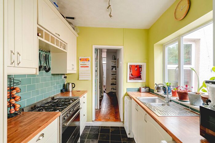 3 Bedroom Terraced House For Sale In Dartmoor Street, Southville, Bristol, BS3