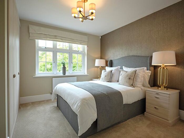 2 Bedroom Bungalow For Sale In Woodborough Road, Winscombe, Somerset, BS25