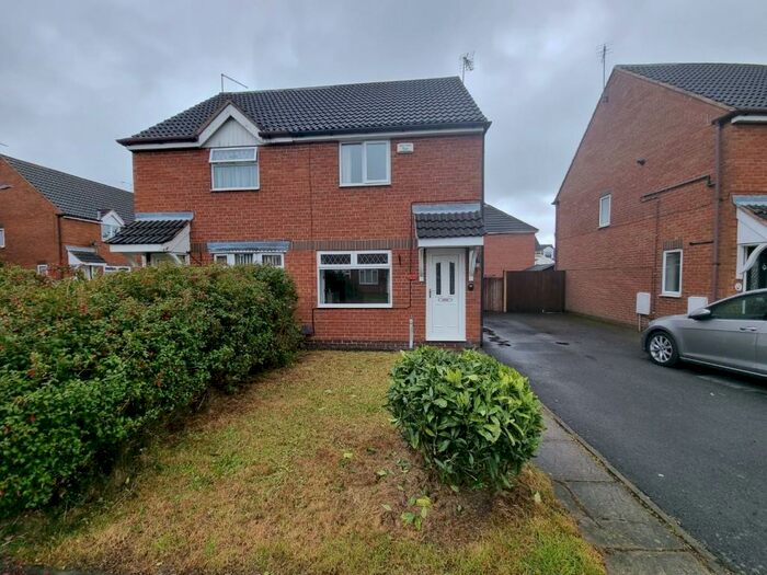 2 Bedroom Semi-Detached House To Rent In Kirk Close, Ripley, DE5