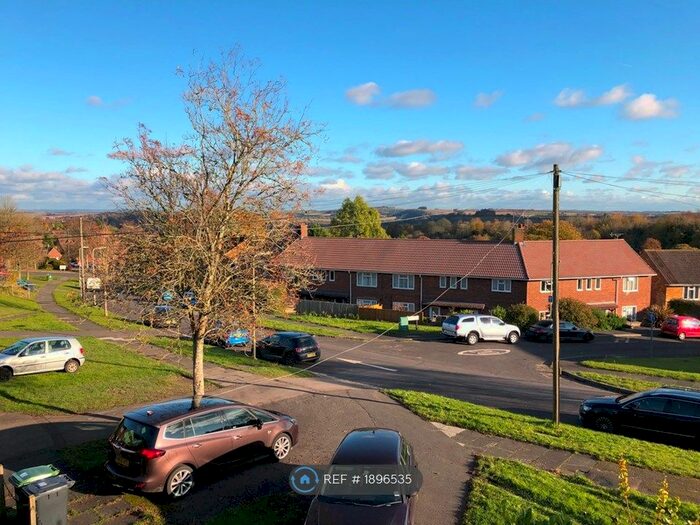 4 Bedroom Terraced House To Rent In Fox Lane, Winchester, SO22