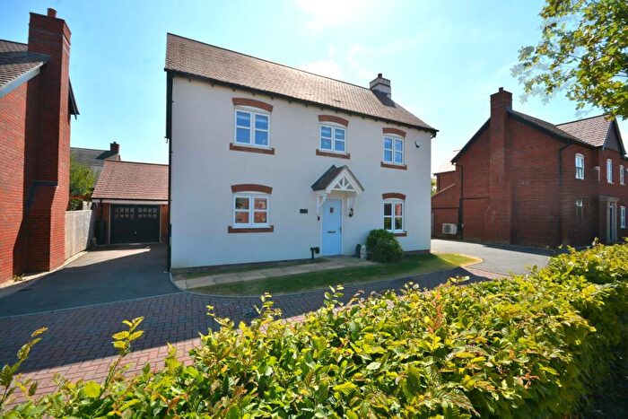 4 Bedroom Detached House For Sale In Columbia Street, Houlton, CV23