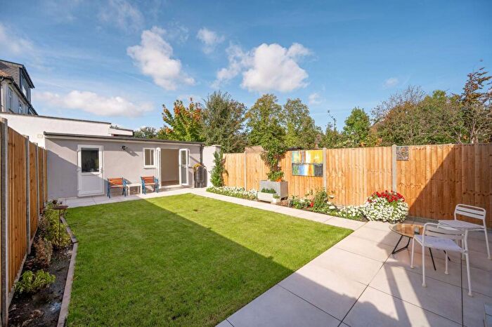 5 Bedroom Semi Detached House For Sale In Page Street, Mill Hill, London, NW7