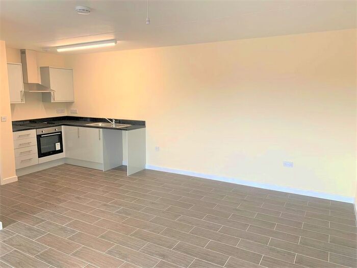 1 Bedroom Flat To Rent In Basingstoke Road, Reading, RG2