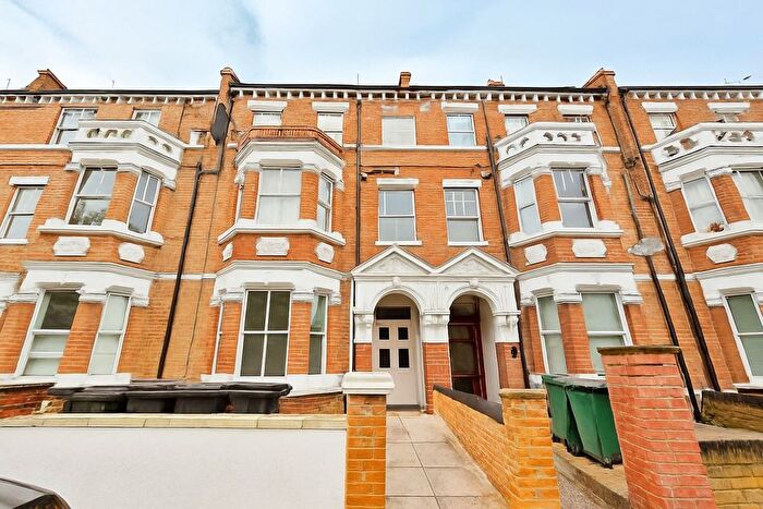 Studio To Rent In Mazenod Avenue, NW6