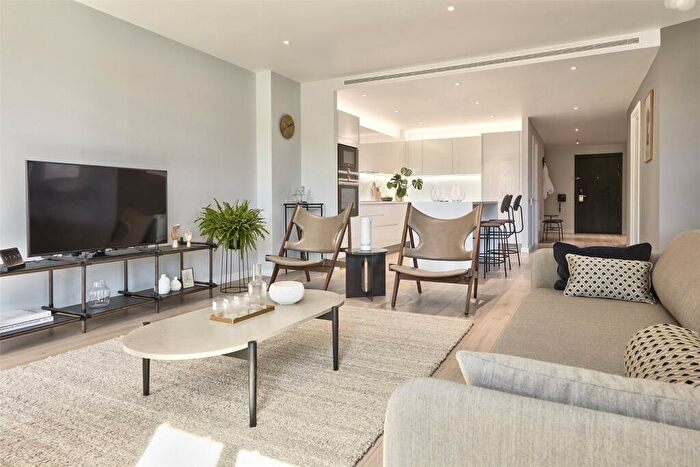 1 Bedroom Apartment To Rent In Water Lane, Camden, London, NW1