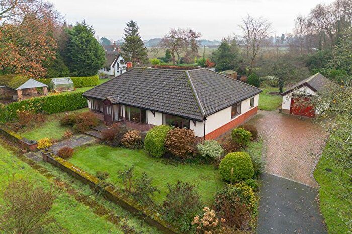 2 Bedroom Detached Bungalow For Sale In Blythe Lane, Lathom, L40