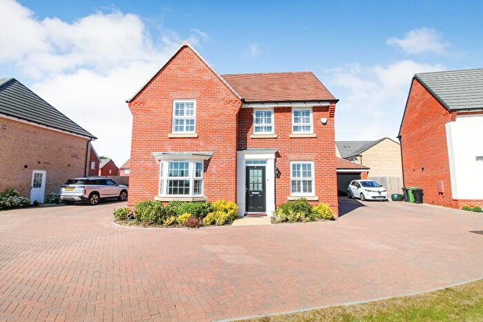 4 Bedroom Detached House For Sale In Osborne Close, North Fambridge, CM3