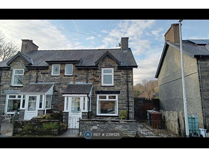 2 Bedroom Semi-Detached House To Rent In Church Street, Dolwyddelan, LL25