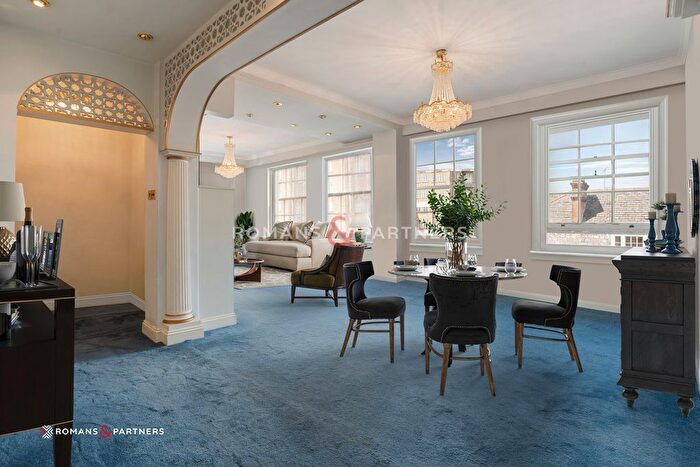 3 Bedroom Flat For Sale In Bryanston Court, Marylebone, W1H