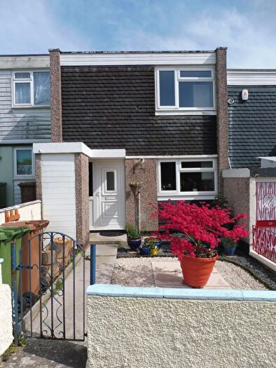2 Bedroom Property To Rent In Dartington Walk, Plymouth, PL6