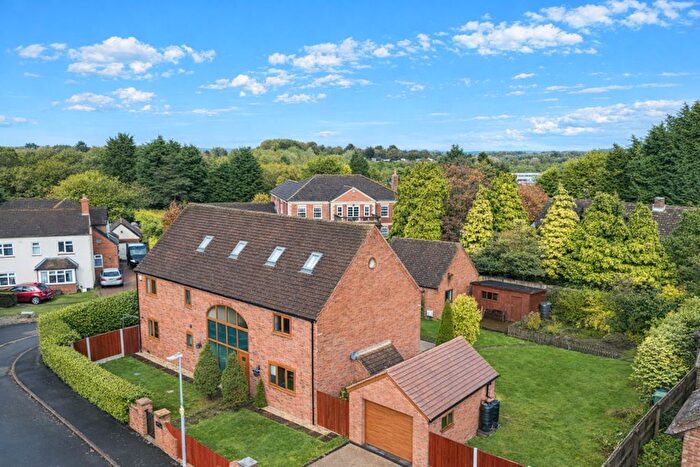 6 Bedroom Detached House For Sale In Park Lane, Old Park, TF3
