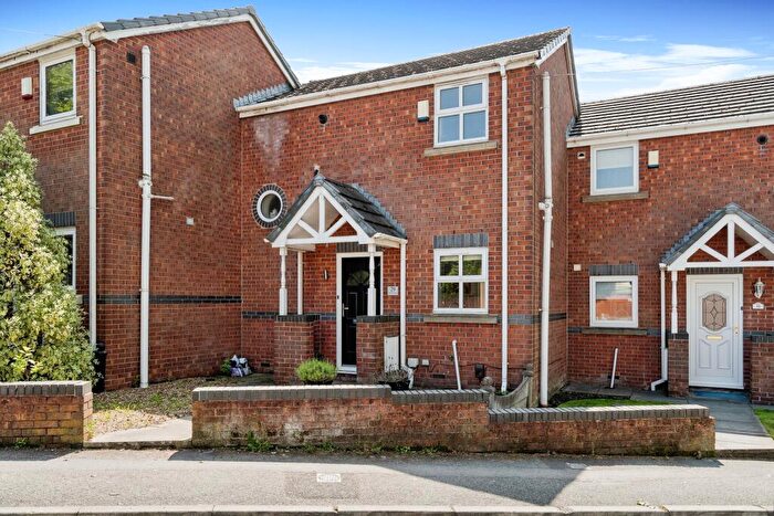 2 Bedroom Mews For Sale In School Street, Westhoughton, Bolton, BL5