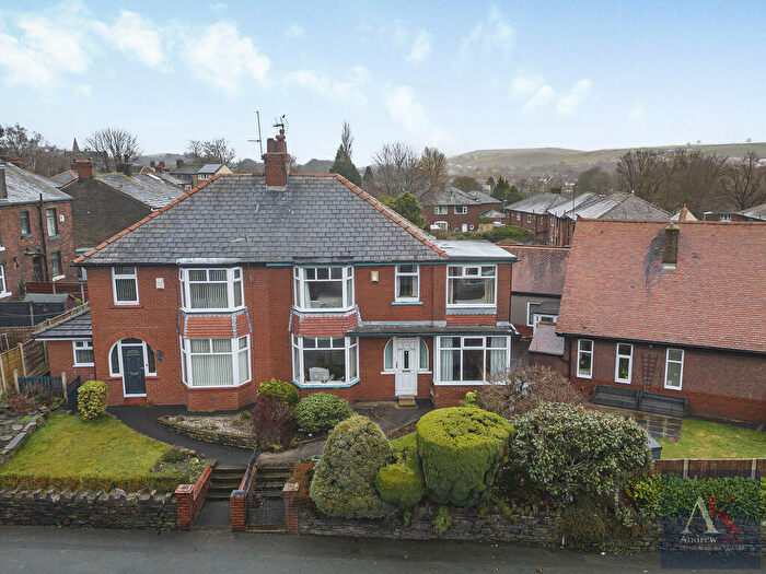 5 Bedroom Semi Detached House For Sale In Smithy Bridge Road, Littleborough, OL15