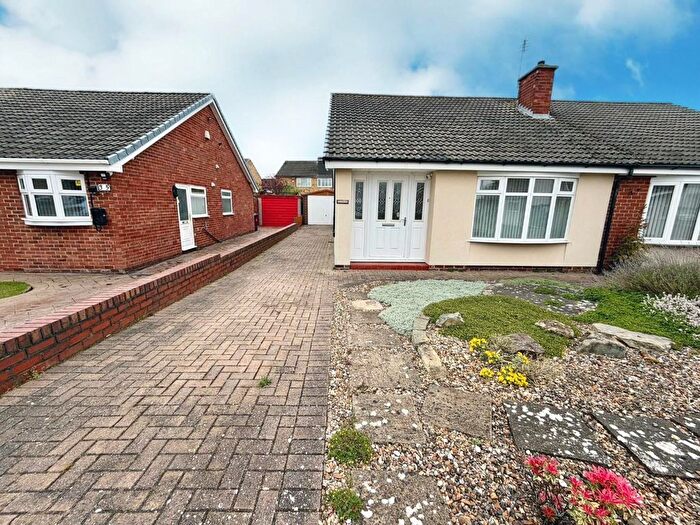 2 Bedroom Semi-detached Bungalow For Sale In Mainsforth Drive, Middlesbrough, TS5
