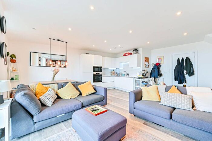 2 Bedroom Flat For Sale In Emperor Apartments, Camberwell, London, SE5