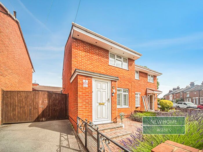2 Bedroom Semi-Detached House For Sale In Wolseley Road, Southampton, SO15