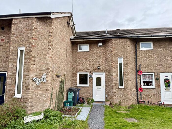 2 Bedroom Terraced House To Rent In Sandhill Rise, Auckley, Doncaster, DN9