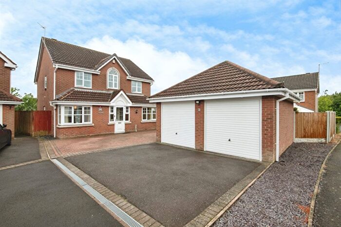 4 Bedroom Detached House For Sale In Snowshill Gardens, Dudley, DY1