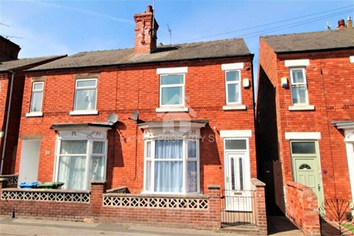 3 Bedroom Semi-Detached House For Sale In Victoria Road, Worksop, S80