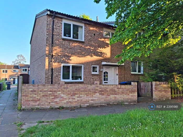 3 Bedroom End Of Terrace House To Rent In Pikemead Court, Northampton, NN3