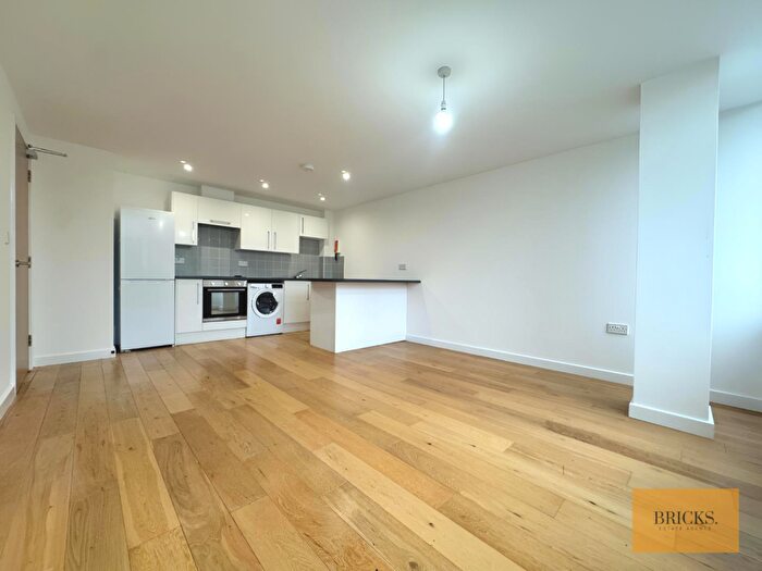 1 Bedroom Flat To Rent In Flat Nightingale House, Inkerman Street, Luton, LU1