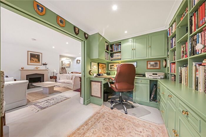 3 Bedroom Mews To Rent In Elnathan Mews, London, W9