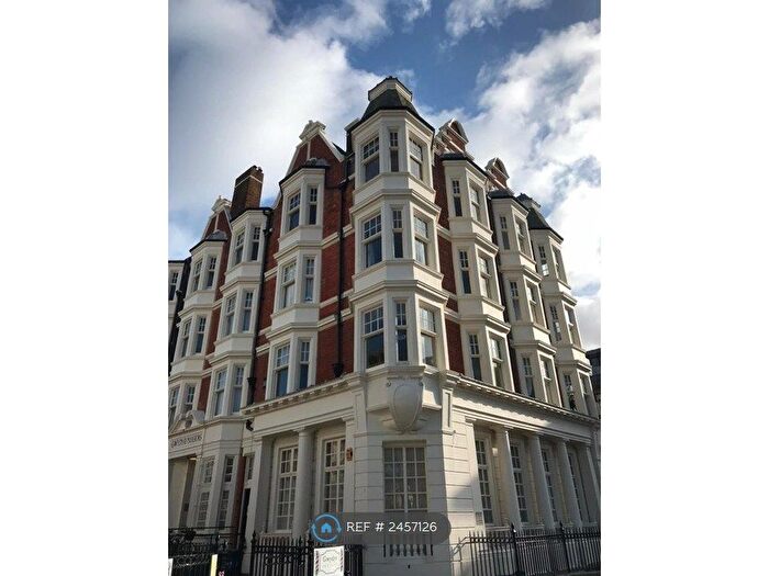 Studio To Rent In Holland Road, Hove, BN3