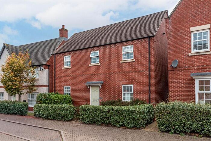 2 Bedroom Mews For Sale In Spitfire Road, Castle Donington, Castle Donington, DE74