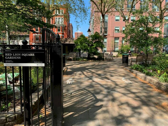 1 Bedroom Flat To Rent In Red Lion Square, Bloomsbury, London, WC1R