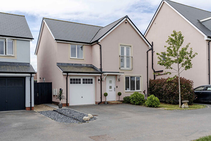 4 Bedroom Detached House For Sale In Nimbus Road, Weston-Super-Mare, BS24
