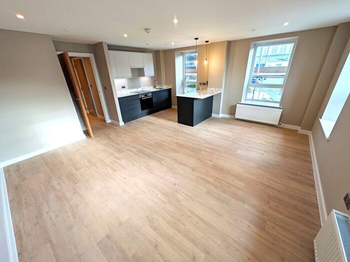 1 Bedroom Flat To Rent In Midland House, Notte Street, PL1