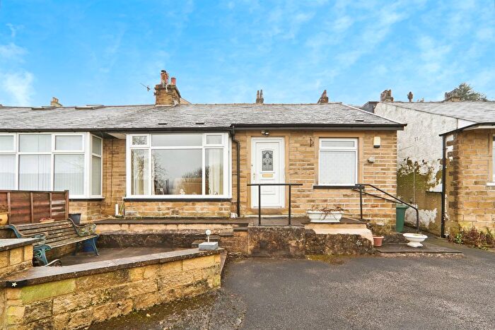 2 Bedroom Detached Bungalow For Sale In Angram Road, Keighley, BD20