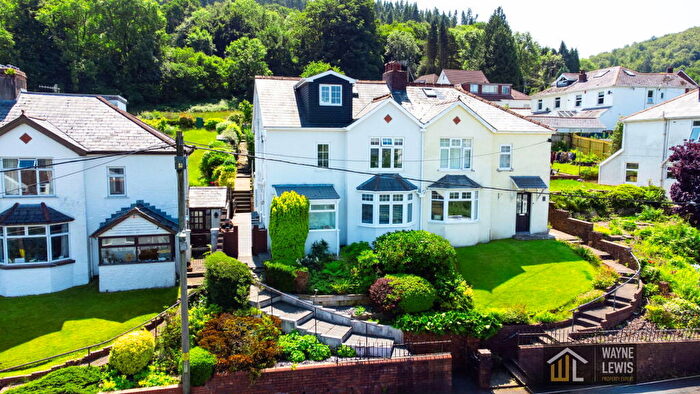 4 Bedroom Semi-Detached House For Sale In Warren Drive, Caerphilly, CF83