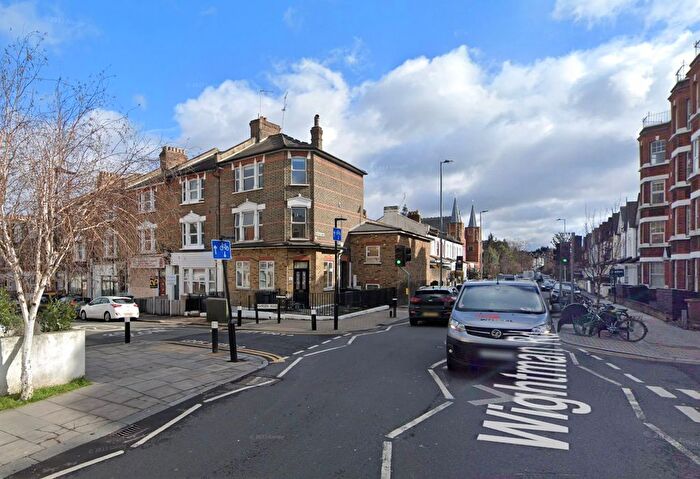 2 Bedroom Flat To Rent In Hampden Road, London, N8
