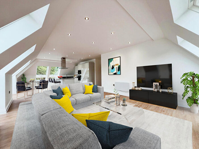 3 Bedroom Flat For Sale In Towers Avenue, Jesmond, Newcastle Upon Tyne, NE2