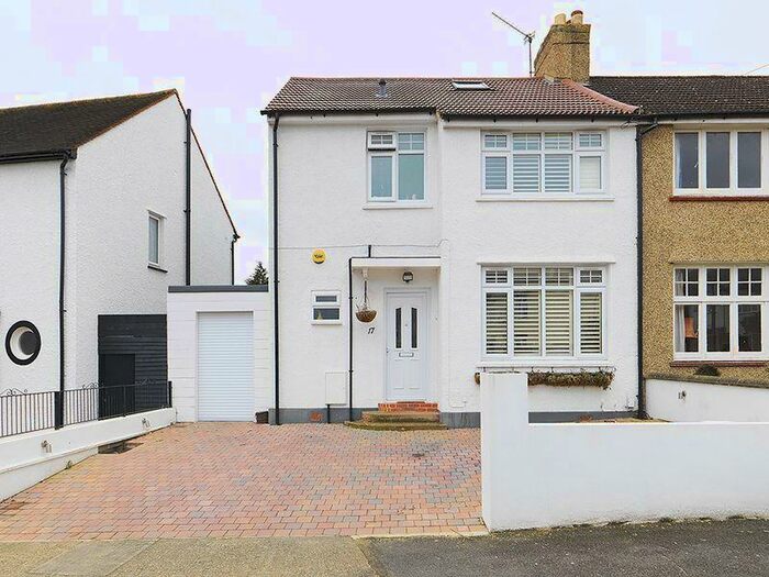 3 Bedroom Semi-Detached House To Rent In Eversley Road, Surbiton, KT5